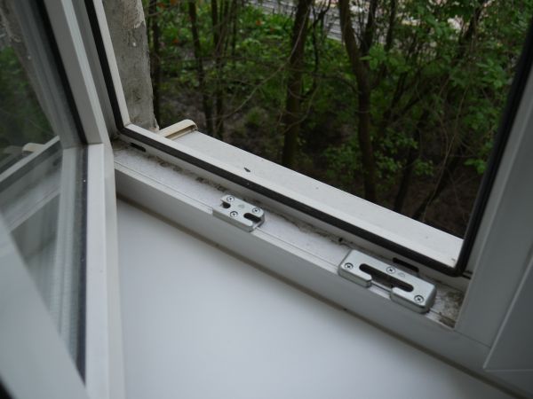 Crank Window Repair in Homestead