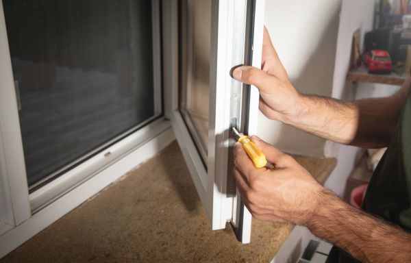 Dual Pane Window Repair in Homestead